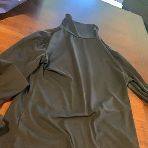 Long sleeve turtleneck